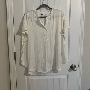Old Navy Ivory Pullover Blouse